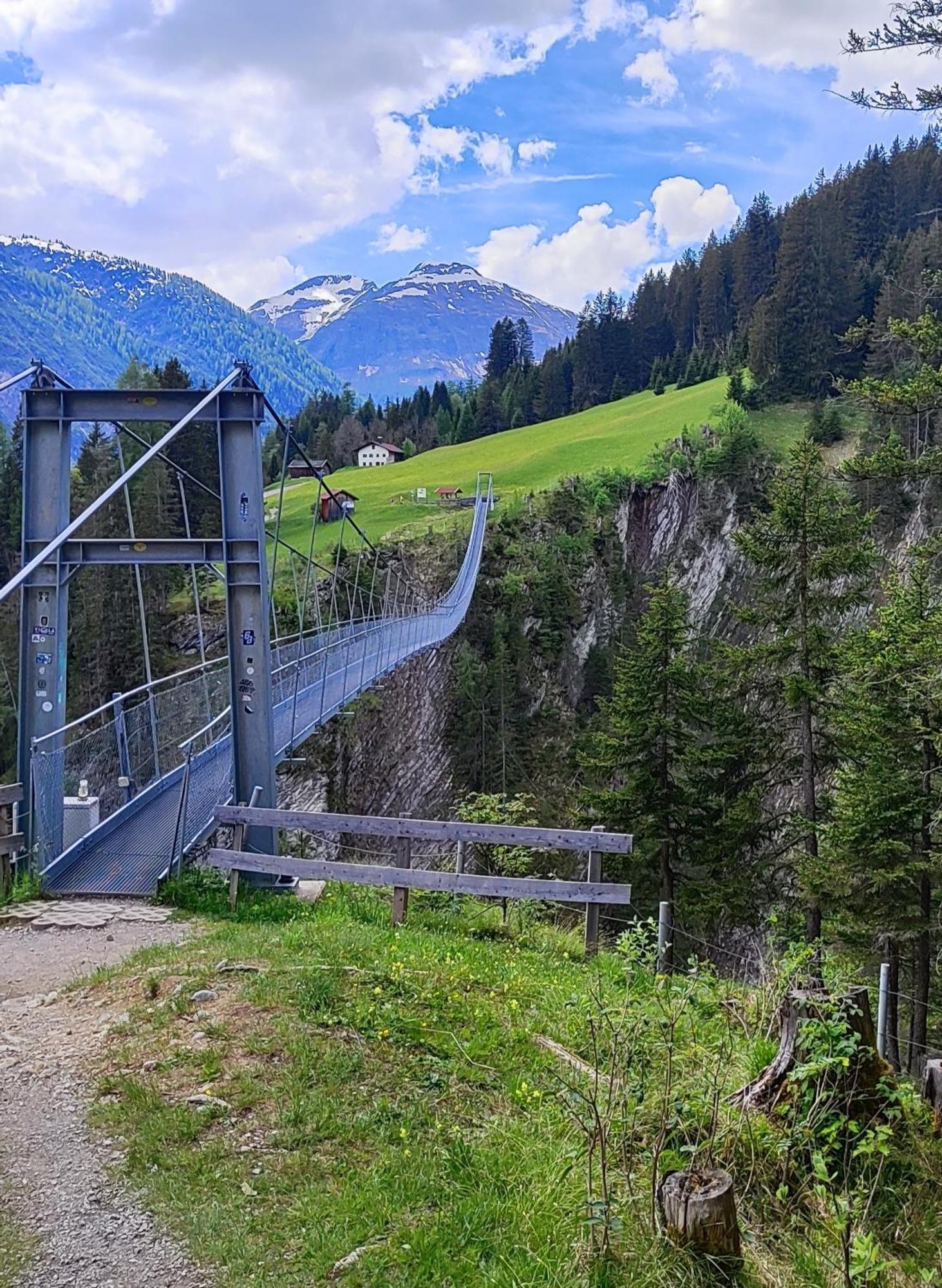 Ferienhaus Lechtaler Alpen Bach  Exterior photo